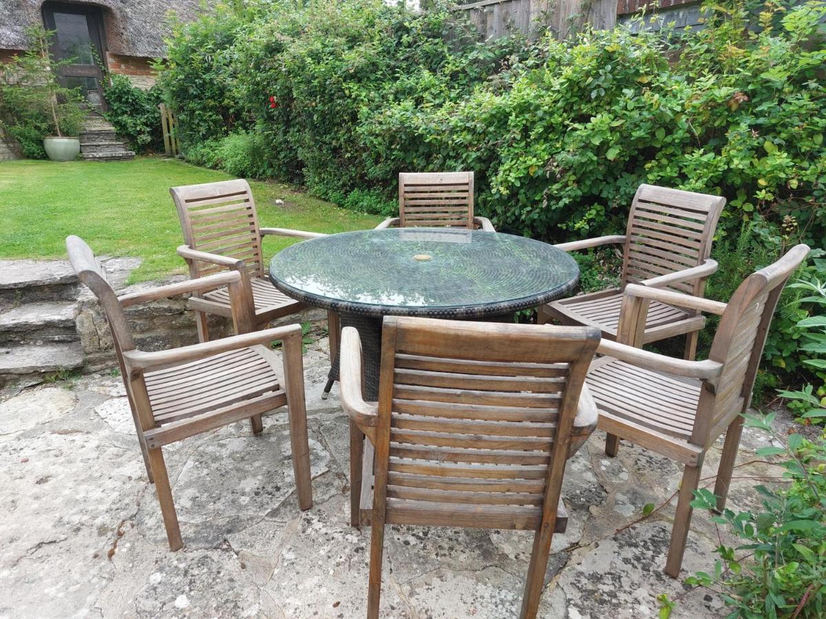 Stable Cottage - Sleeps 6, Near Lulworth Cove Dorchester Eksteriør bilde